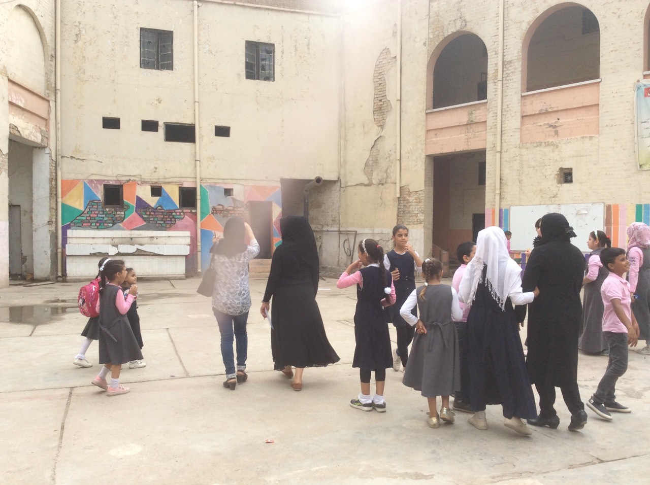 Read more about the article زيارات للمدارس